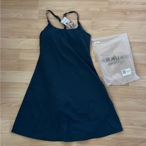 Halara cloudful Air 2-in-1 Dress - size S